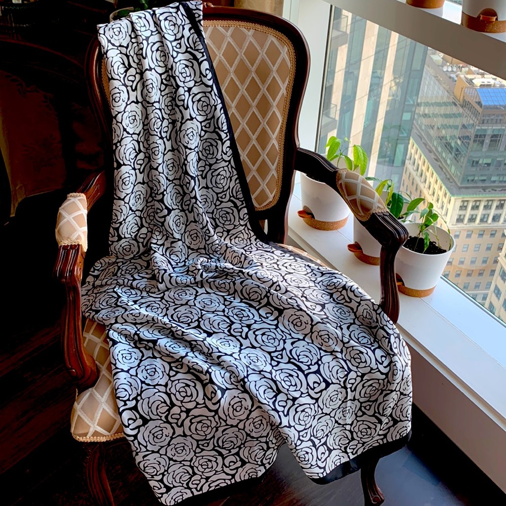 New Large scarf